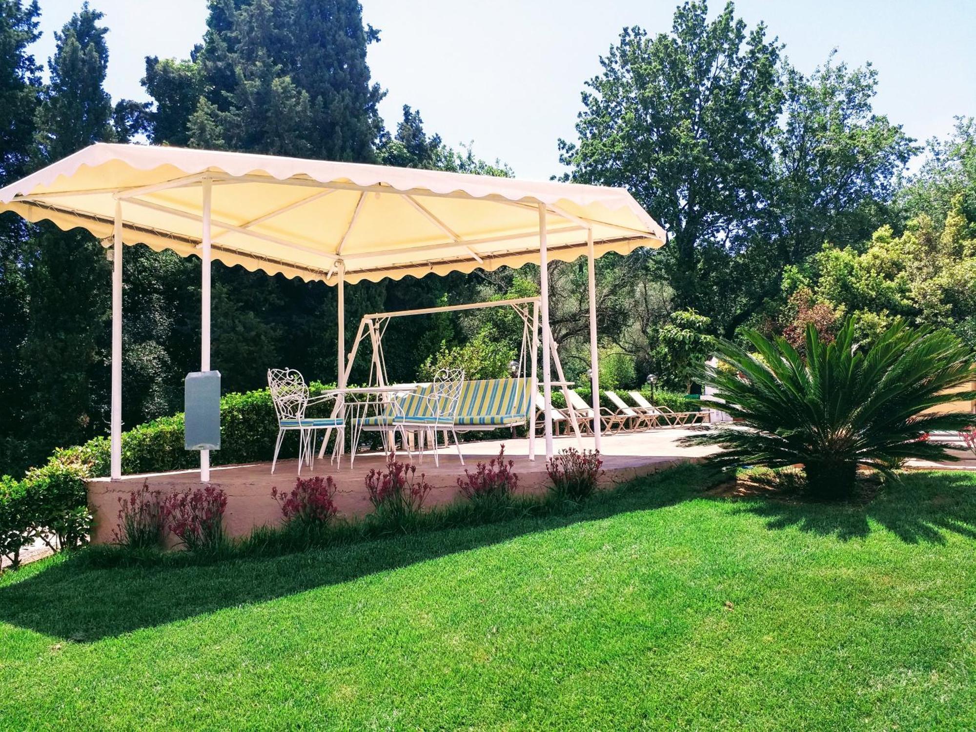Summer Wine Friendly Resort Ipsos Luaran gambar