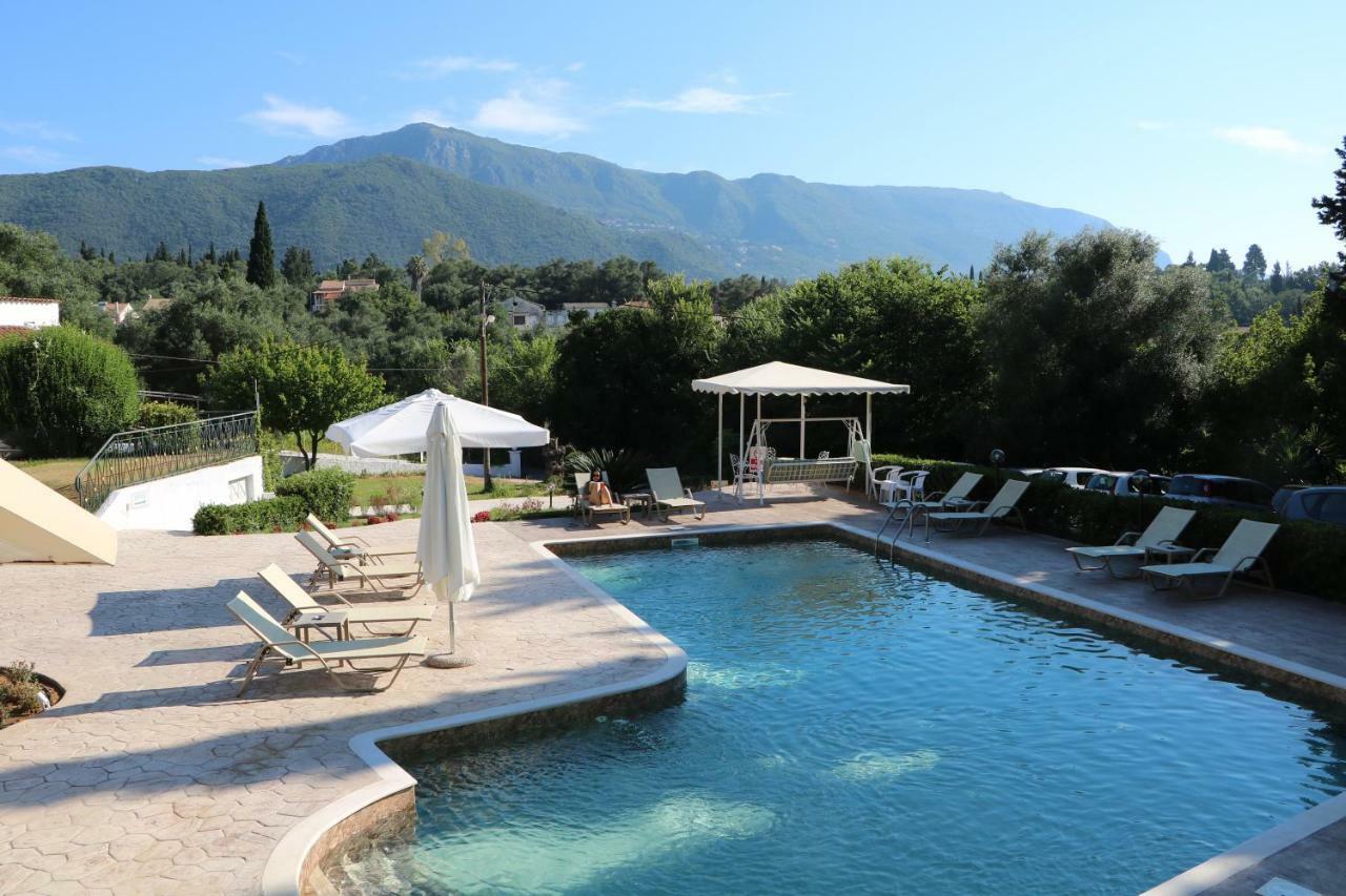 Summer Wine Friendly Resort Ipsos Luaran gambar