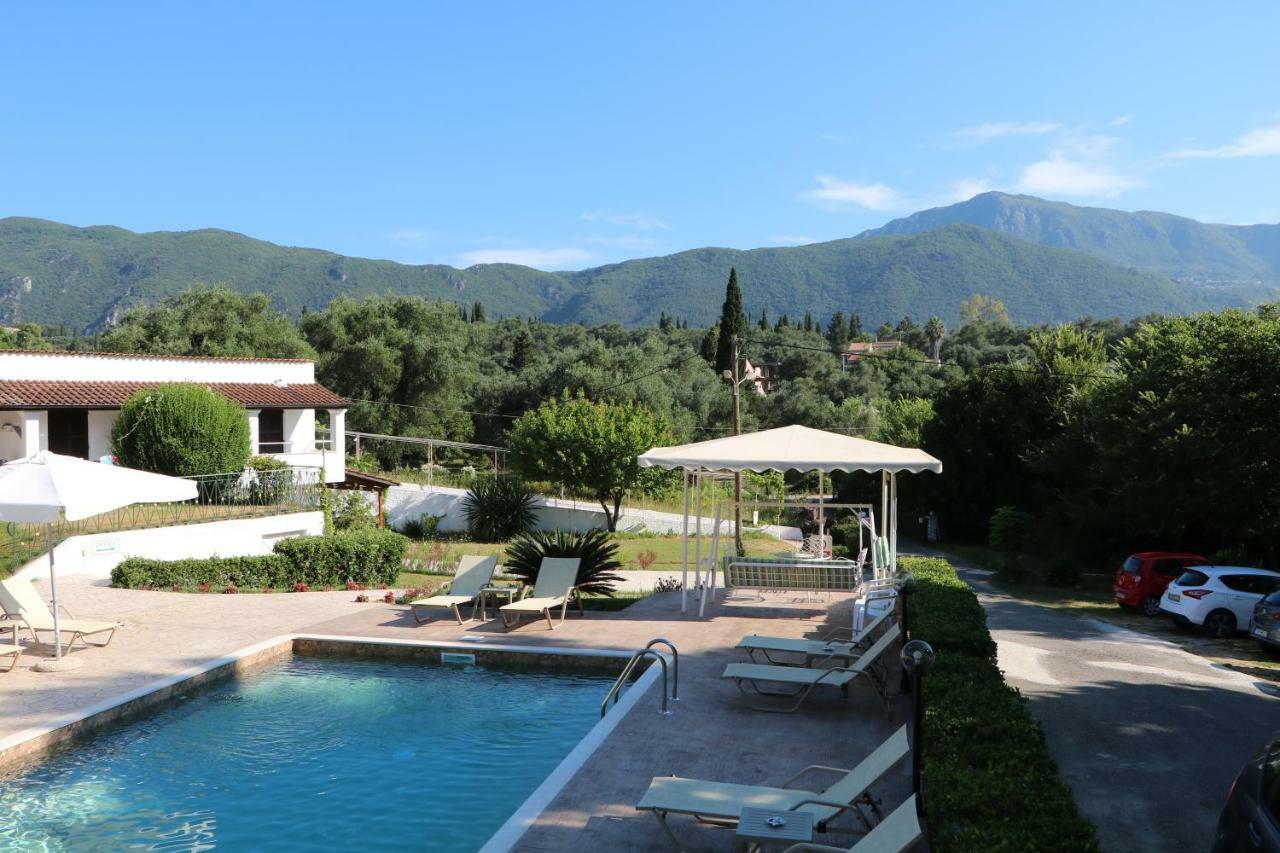 Summer Wine Friendly Resort Ipsos Luaran gambar